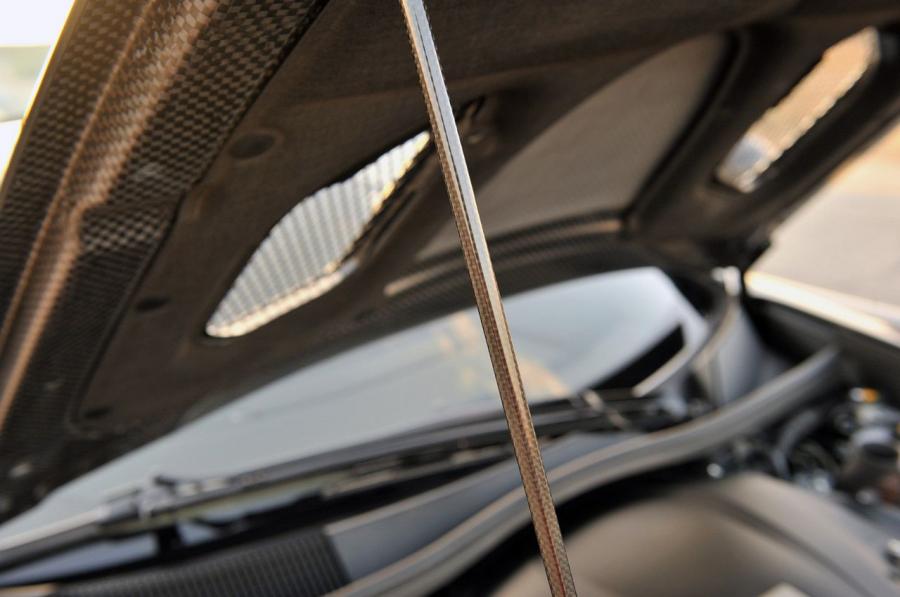  Lexus LF-A 2012 года  (NA) (фото 34 из 59)